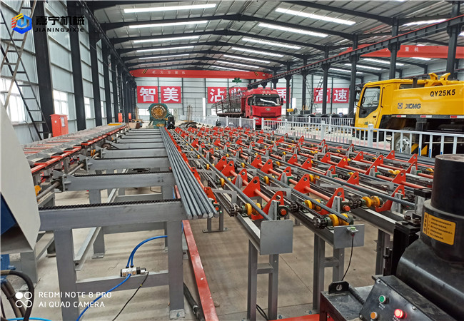 数控钢筋锯切套丝生产线